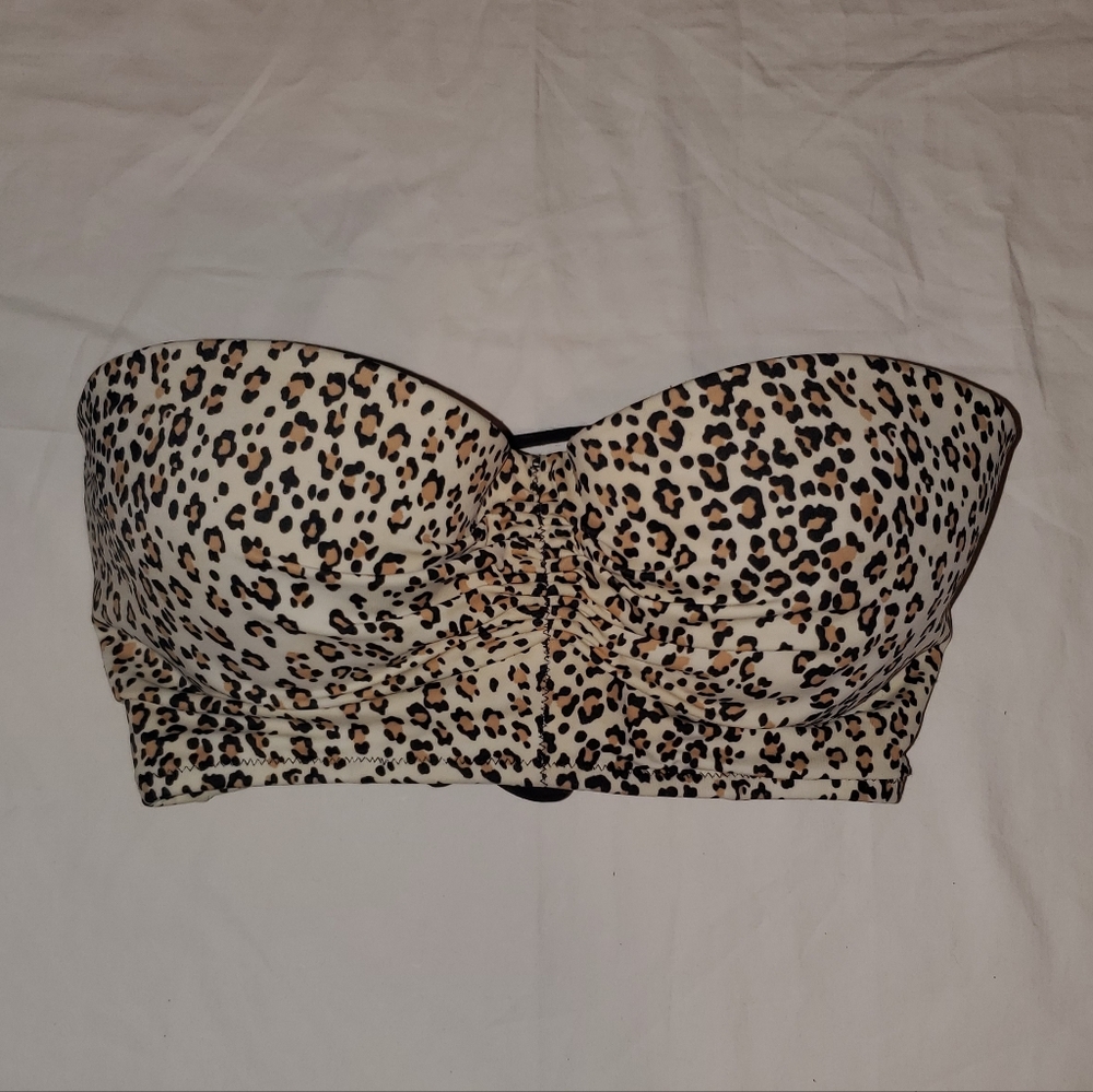 Victoria’s Secret leopard print strapless swim top